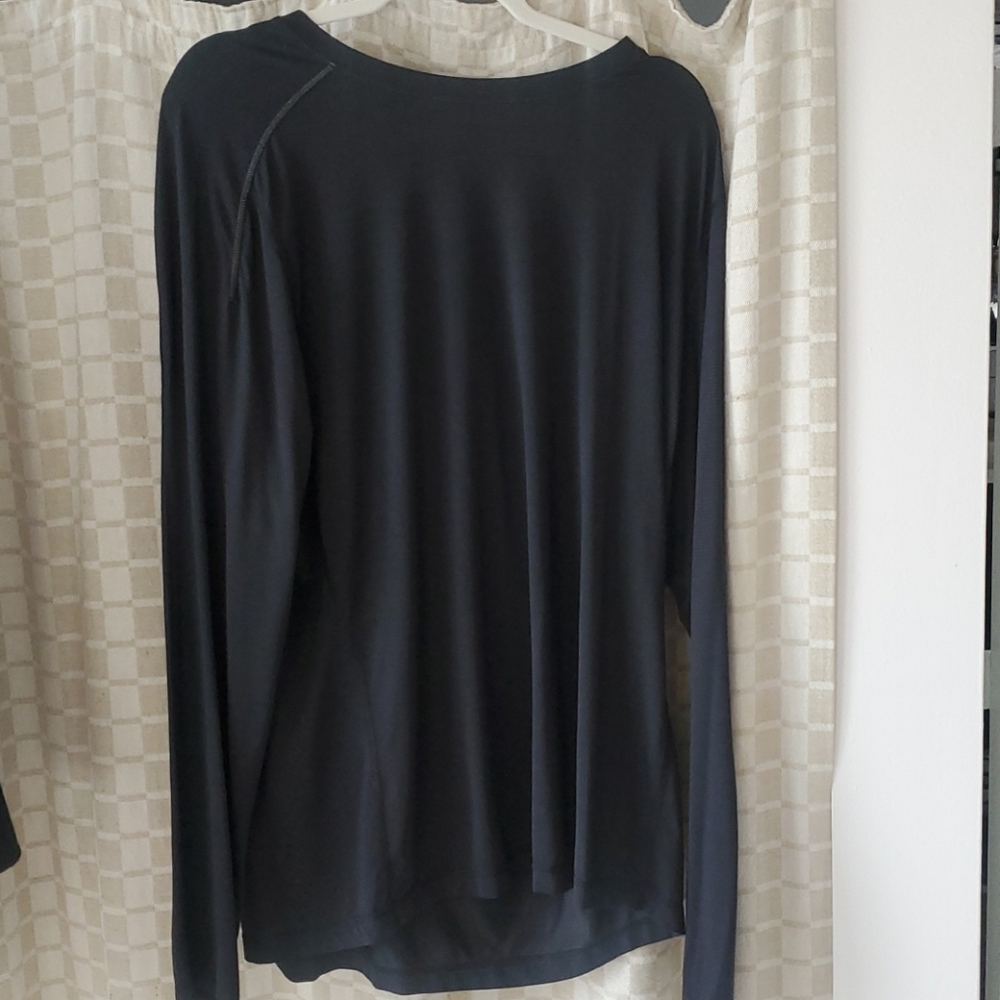 metal vent long sleeve